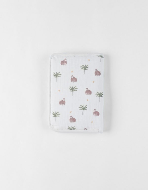 NOUKIE'S | Gorille - Protège Carnet De Santé – Image 2