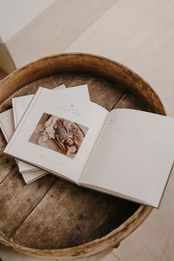 ZAKUW | Livre De Naissance - Petit Amour Sauge – Image 4