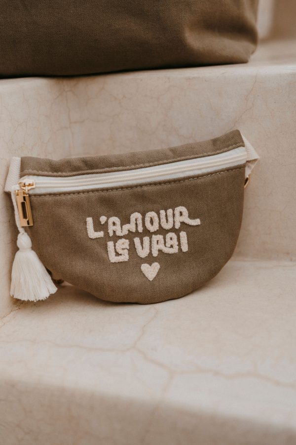 ZAKUW | L’Amour Le Vrai - Sac Banane Enfant – Image 2